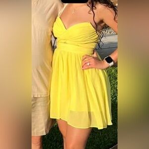 Hailey Logan by Adrienne Papell Yellow Sundress Size 0